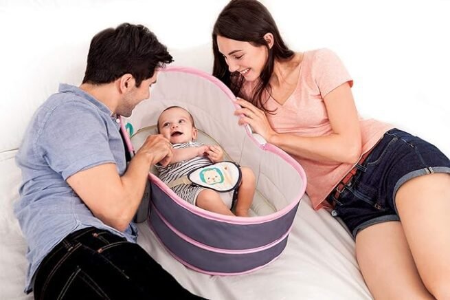 Mastela 5 in 1 Rocker and Bassinet Napper with Musical Vibrations - Image 2