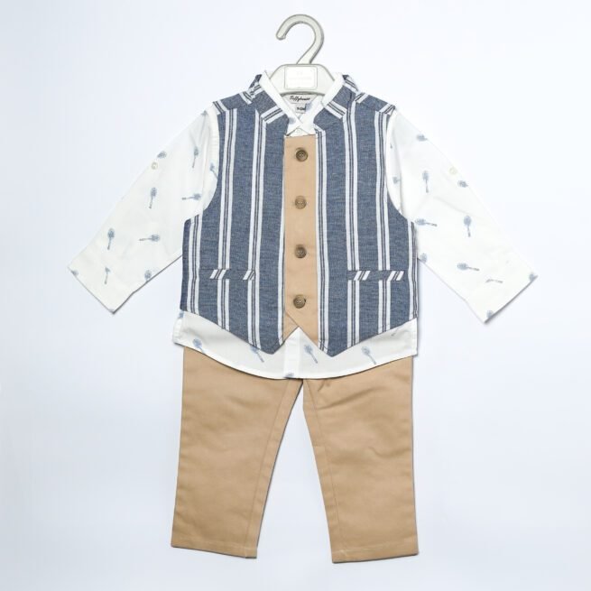 Blue Horizon Bliss: Toffy House Brand White and Blue Set for Kids