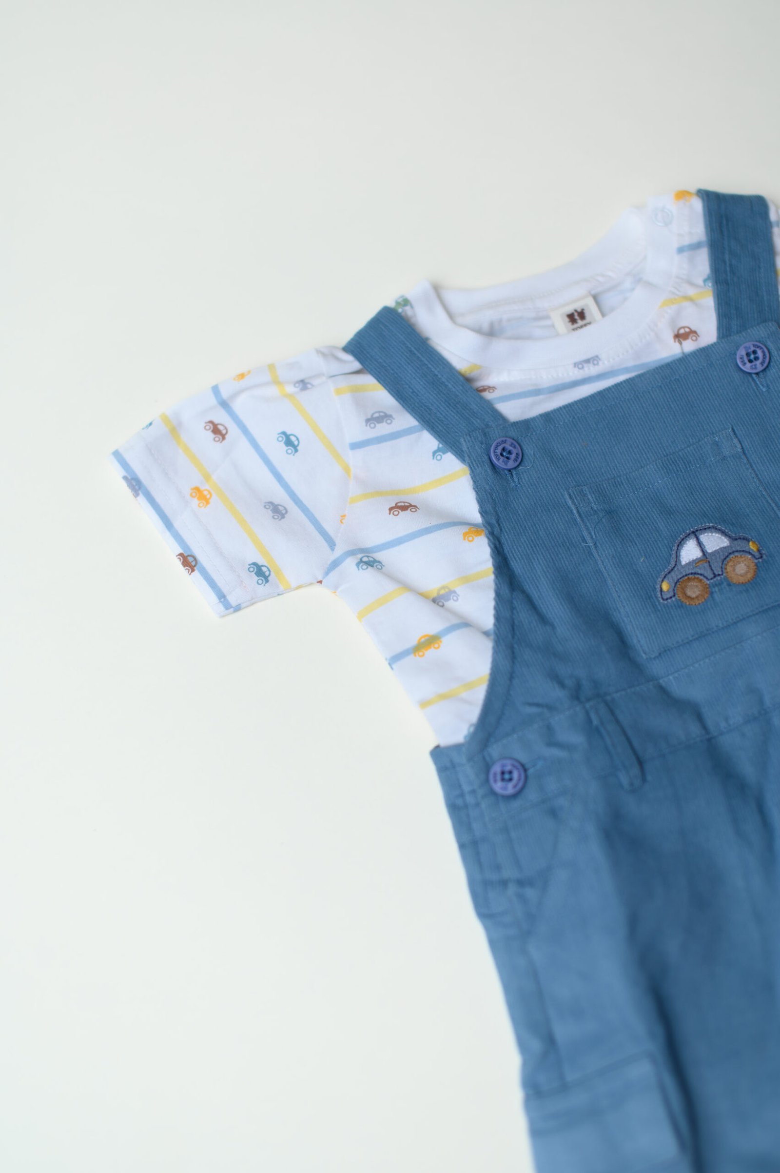 BOY WOVEN HALF DUNGAREE - Image 6